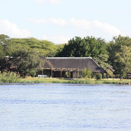 Big 5 Toro Lodge Kasane Exterior foto