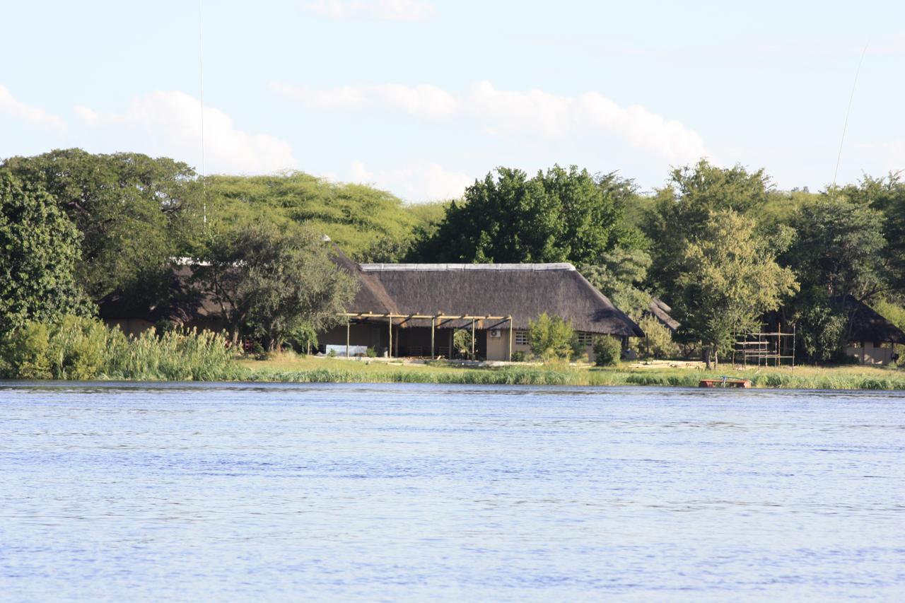 Big 5 Toro Lodge Kasane Exterior foto